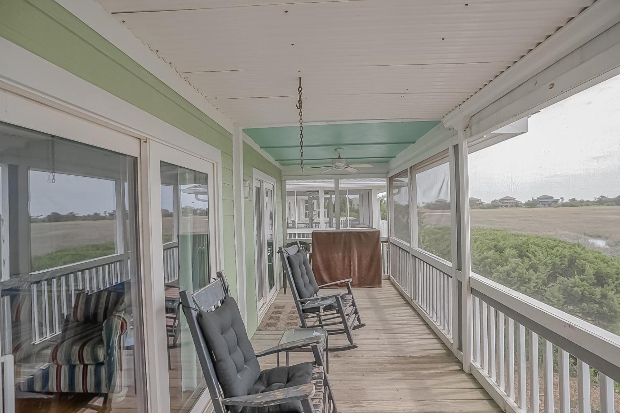 Four-Bedroom House With Great View! Pool Across The Street! Hunting Island Pass! Harbor Island Exterior photo